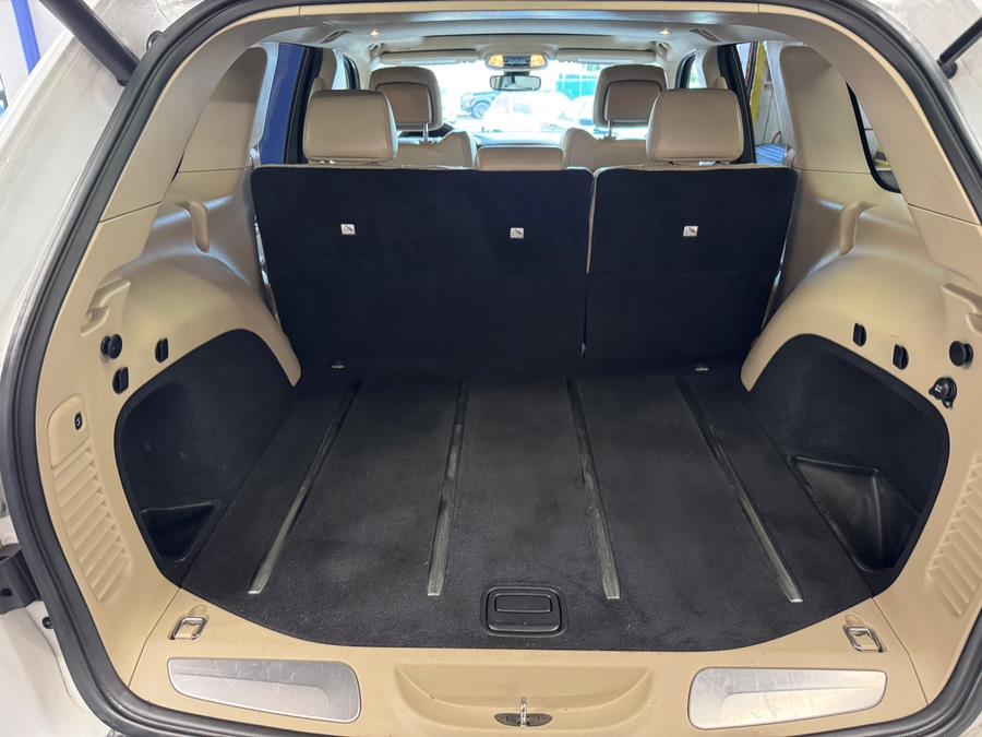 2017 Jeep Grand Cherokee Limited 4x4, available for sale in West Babylon , New York | MP Motors Inc. West Babylon , New York 2017 Jeep Grand Cherokee Limited 4x4, available for sale in West Babylon , New York | MP Motors Inc. West Babylon , New York