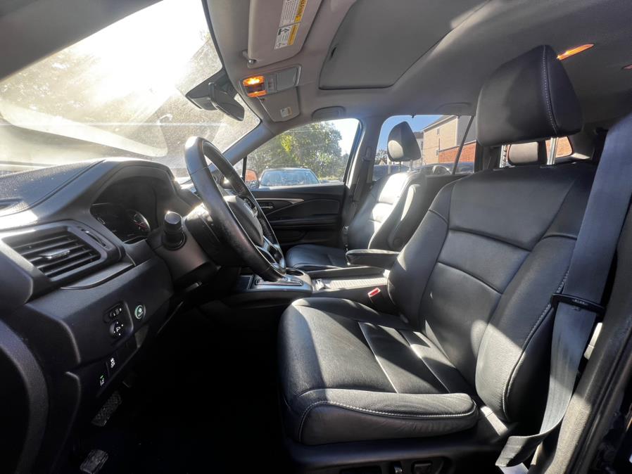 2021 Honda Pilot Special Edition AWD, available for sale in Worcester, Massachusetts | Sophia's Auto Sales Inc. Worcester, Massachusetts 2021 Honda Pilot Special Edition AWD, available for sale in Worcester, Massachusetts | Sophia's Auto Sales Inc. Worcester, Massachusetts