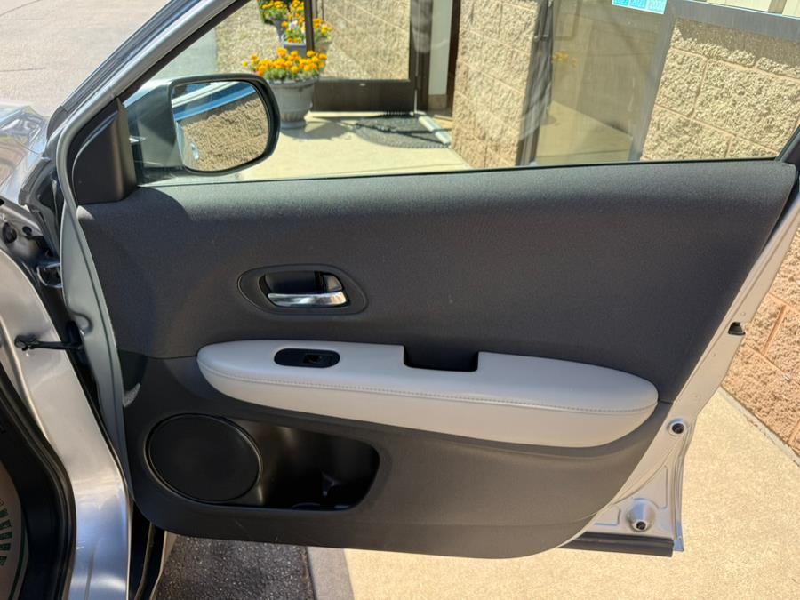 2019 Honda HR-V LX AWD CVT, available for sale in East Windsor, Connecticut | Century Auto And Truck. East Windsor, Connecticut 2019 Honda HR-V LX AWD CVT, available for sale in East Windsor, Connecticut | Century Auto And Truck. East Windsor, Connecticut