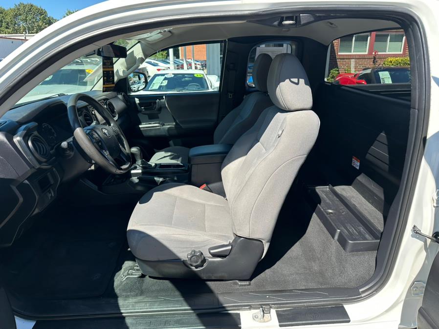 2019 Toyota Tacoma 4WD SR Access Cab 6'' Bed I4 AT (Natl), available for sale in South Windsor, Connecticut | Mike And Tony Auto Sales, Inc. South Windsor, Connecticut 2019 Toyota Tacoma 4WD SR Access Cab 6'' Bed I4 AT (Natl), available for sale in South Windsor, Connecticut | Mike And Tony Auto Sales, Inc. South Windsor, Connecticut
