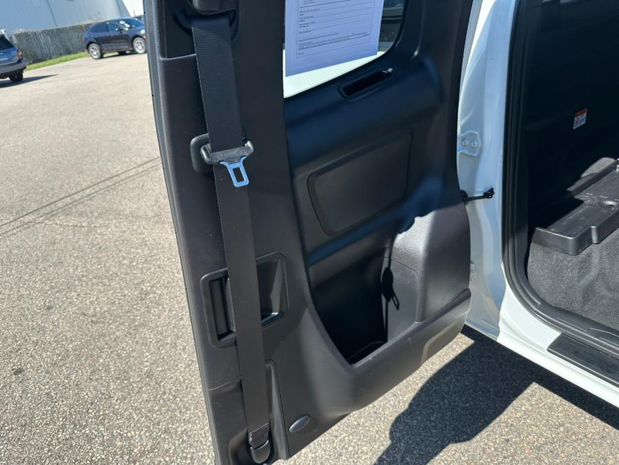 2019 Toyota Tacoma 4WD SR Access Cab 6'' Bed I4 AT (Natl), available for sale in South Windsor, Connecticut | Mike And Tony Auto Sales, Inc. South Windsor, Connecticut 2019 Toyota Tacoma 4WD SR Access Cab 6'' Bed I4 AT (Natl), available for sale in South Windsor, Connecticut | Mike And Tony Auto Sales, Inc. South Windsor, Connecticut