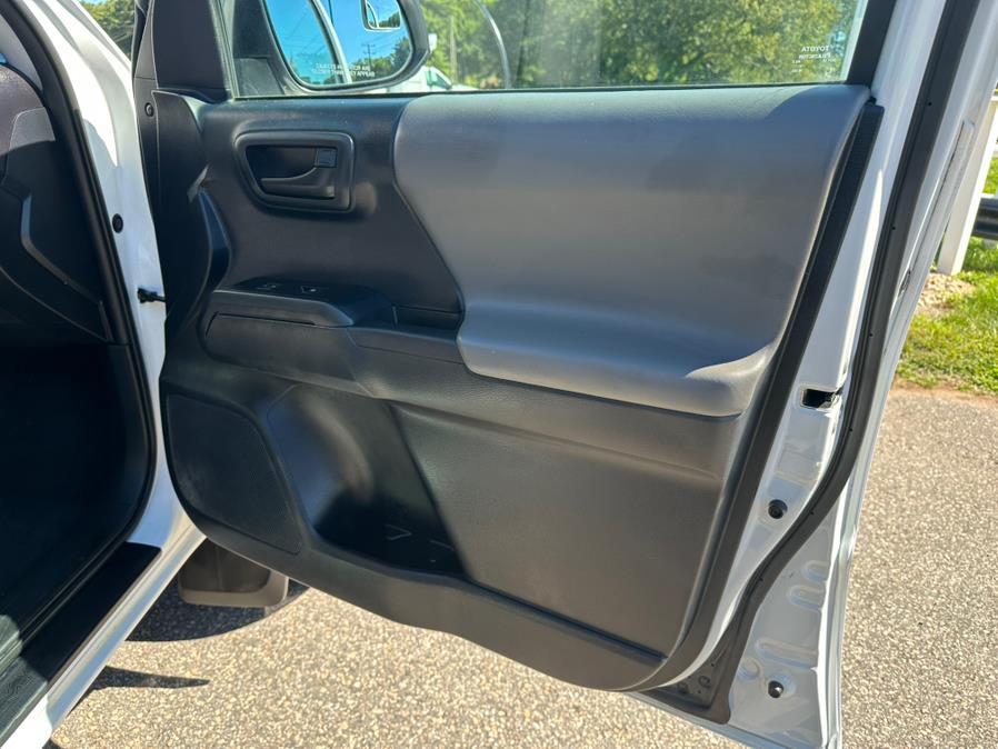 2019 Toyota Tacoma 4WD SR Access Cab 6'' Bed I4 AT (Natl), available for sale in South Windsor, Connecticut | Mike And Tony Auto Sales, Inc. South Windsor, Connecticut 2019 Toyota Tacoma 4WD SR Access Cab 6'' Bed I4 AT (Natl), available for sale in South Windsor, Connecticut | Mike And Tony Auto Sales, Inc. South Windsor, Connecticut
