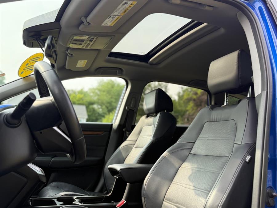 2020 Honda Cr-v EXL, available for sale in Lawrence, Massachusetts | Home Run Auto Sales Inc. Lawrence, Massachusetts 2020 Honda Cr-v EXL, available for sale in Lawrence, Massachusetts | Home Run Auto Sales Inc. Lawrence, Massachusetts