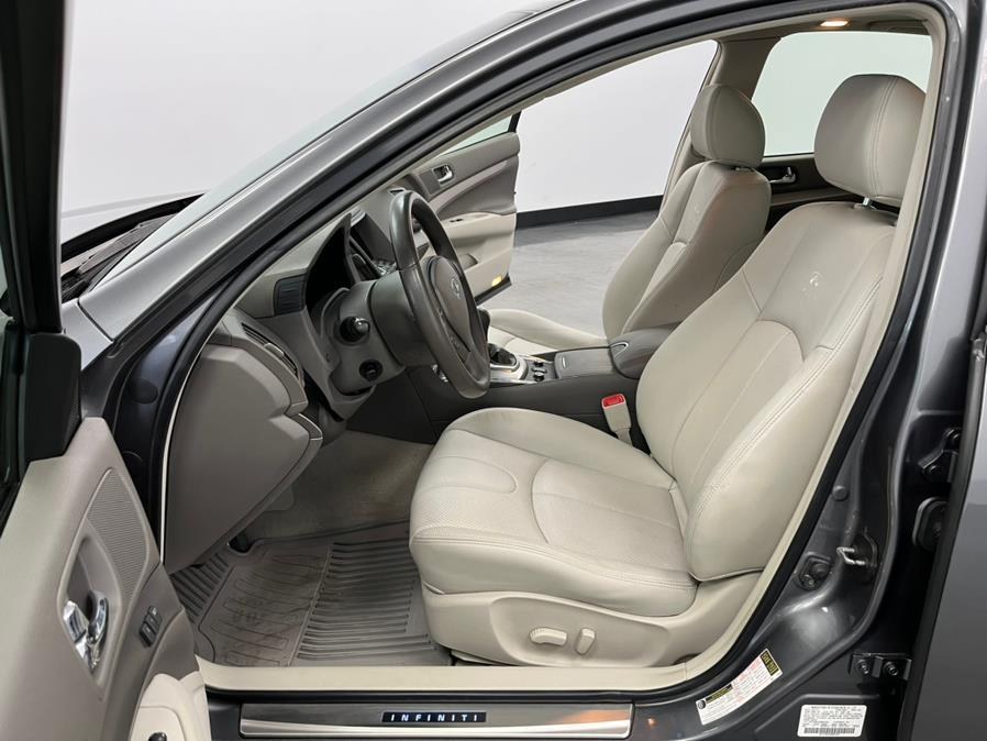 2013 Infiniti G37 Sedan 4dr x AWD, available for sale in Elizabeth, New Jersey | M Auto Group. Elizabeth, New Jersey 2013 Infiniti G37 Sedan 4dr x AWD, available for sale in Elizabeth, New Jersey | M Auto Group. Elizabeth, New Jersey