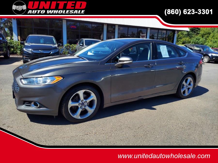 2016 Ford Fusion 4dr Sdn SE FWD, available for sale in East Windsor, Connecticut | United Auto Sales of E Windsor, Inc. East Windsor, Connecticut 2016 Ford Fusion 4dr Sdn SE FWD, available for sale in East Windsor, Connecticut | United Auto Sales of E Windsor, Inc. East Windsor, Connecticut