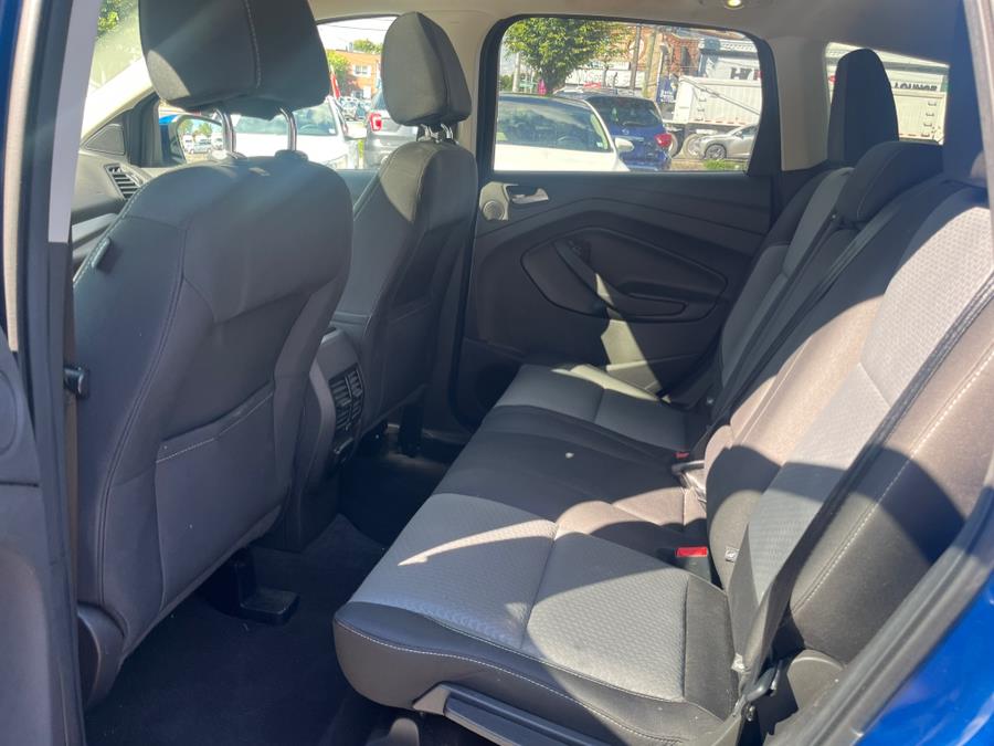 2017 Ford Escape SE 4WD, available for sale in Elmont, New York | Sunrise of Elmont. Elmont, New York 2017 Ford Escape SE 4WD, available for sale in Elmont, New York | Sunrise of Elmont. Elmont, New York