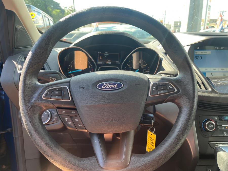 2017 Ford Escape SE 4WD, available for sale in Elmont, New York | Sunrise of Elmont. Elmont, New York 2017 Ford Escape SE 4WD, available for sale in Elmont, New York | Sunrise of Elmont. Elmont, New York