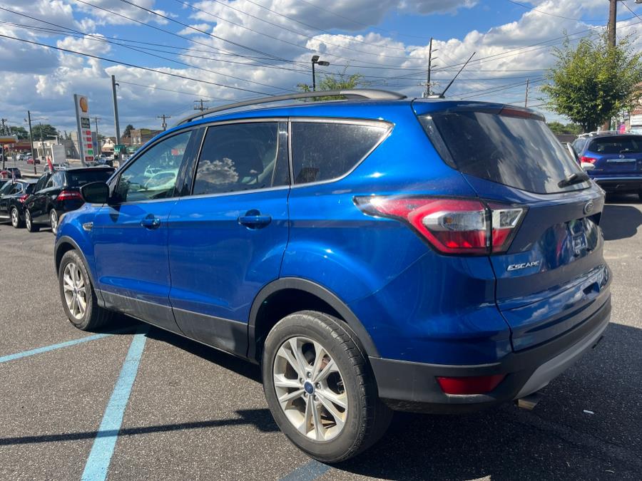2017 Ford Escape SE 4WD, available for sale in Elmont, New York | Sunrise of Elmont. Elmont, New York 2017 Ford Escape SE 4WD, available for sale in Elmont, New York | Sunrise of Elmont. Elmont, New York