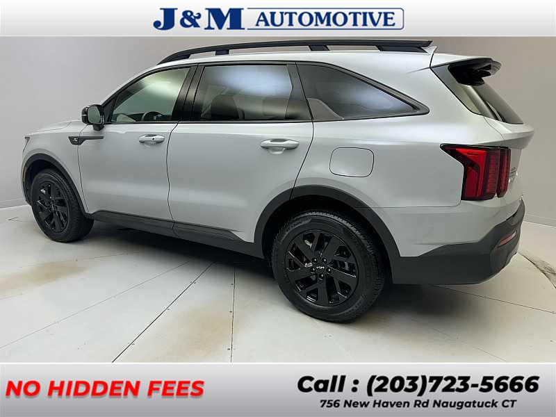 2022 Kia Sorento X-Line S photo 2