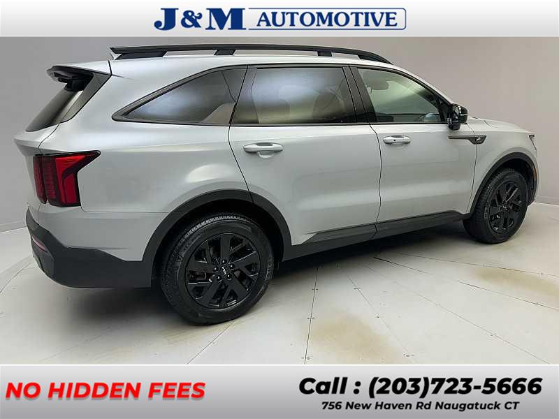 2022 Kia Sorento X-Line S photo 4
