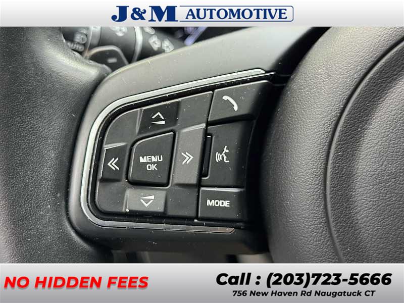 2018 Jaguar F-pace 25t Premium, available for sale in Naugatuck, Connecticut | J&M Automotive Sls&Svc LLC. Naugatuck, Connecticut 2018 Jaguar F-pace 25t Premium, available for sale in Naugatuck, Connecticut | J&M Automotive Sls&Svc LLC. Naugatuck, Connecticut
