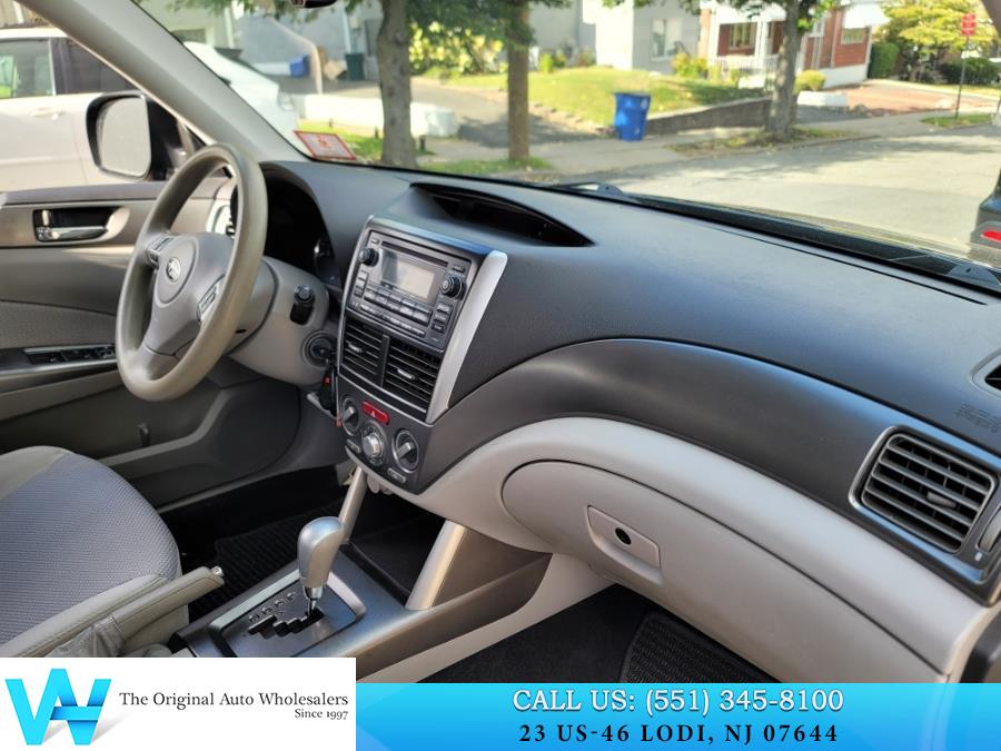 2013 Subaru Forester 2.5X Premium photo 10