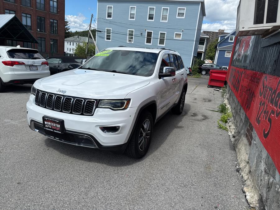 2018 Jeep Grand Cherokee Limited 4x4, available for sale in Worcester, Massachusetts | Worcester Auto Outlet LLC. Worcester, Massachusetts 2018 Jeep Grand Cherokee Limited 4x4, available for sale in Worcester, Massachusetts | Worcester Auto Outlet LLC. Worcester, Massachusetts