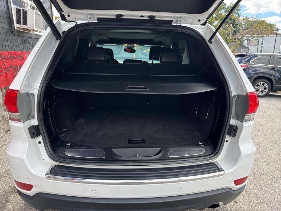 2018 Jeep Grand Cherokee Limited 4x4, available for sale in Worcester, Massachusetts | Worcester Auto Outlet LLC. Worcester, Massachusetts 2018 Jeep Grand Cherokee Limited 4x4, available for sale in Worcester, Massachusetts | Worcester Auto Outlet LLC. Worcester, Massachusetts