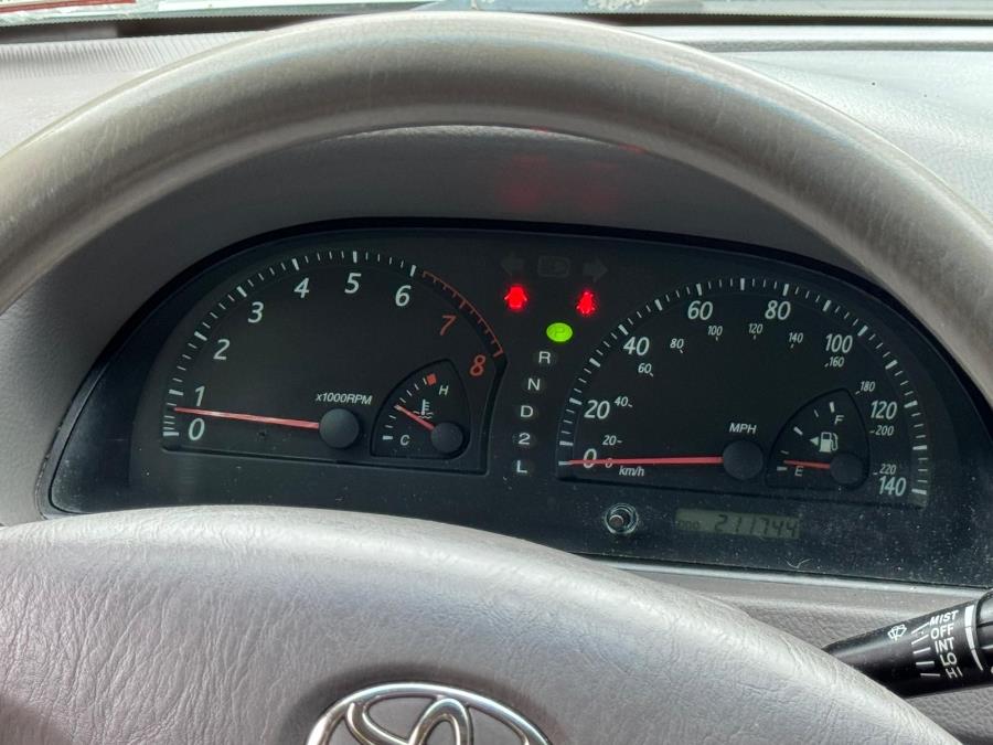 2002 Toyota Camry 4dr Sdn SE Auto (Natl), available for sale in Bloomingdale, New Jersey | Bloomingdale Auto Group. Bloomingdale, New Jersey 2002 Toyota Camry 4dr Sdn SE Auto (Natl), available for sale in Bloomingdale, New Jersey | Bloomingdale Auto Group. Bloomingdale, New Jersey