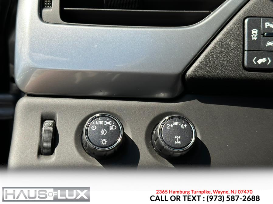 2018 Chevrolet Suburban 4WD 4dr 1500 LT, available for sale in Wayne, New Jersey | Haus of Lux. Wayne, New Jersey 2018 Chevrolet Suburban 4WD 4dr 1500 LT, available for sale in Wayne, New Jersey | Haus of Lux. Wayne, New Jersey
