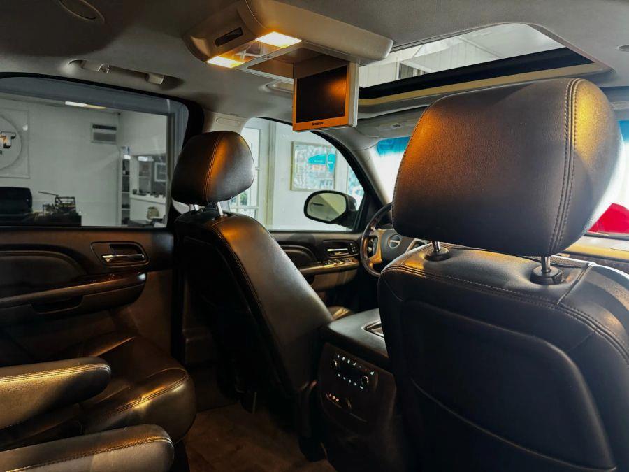 2011 GMC Yukon Denali Sport Utility 4D, available for sale in Santa Ana, California | K&T Motor LLC. Santa Ana, California 2011 GMC Yukon Denali Sport Utility 4D, available for sale in Santa Ana, California | K&T Motor LLC. Santa Ana, California