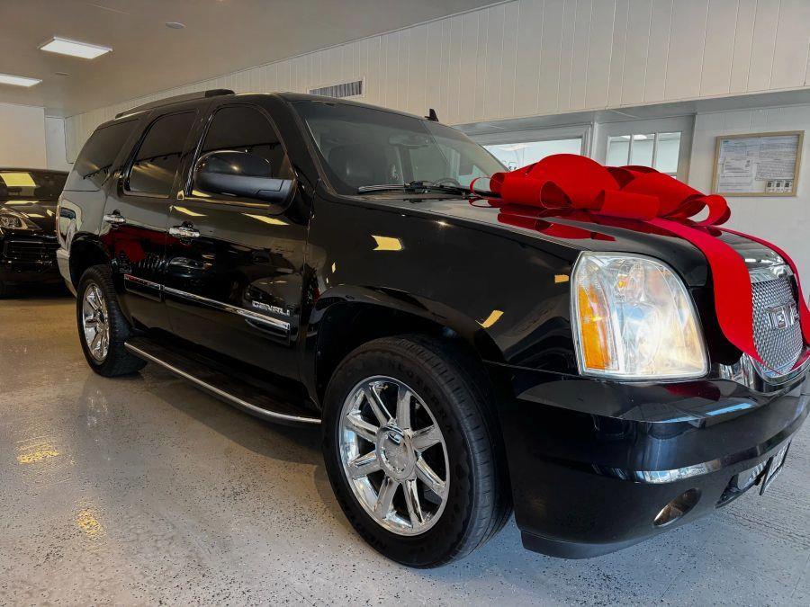 2011 GMC Yukon Denali Sport Utility 4D, available for sale in Santa Ana, California | K&T Motor LLC. Santa Ana, California 2011 GMC Yukon Denali Sport Utility 4D, available for sale in Santa Ana, California | K&T Motor LLC. Santa Ana, California