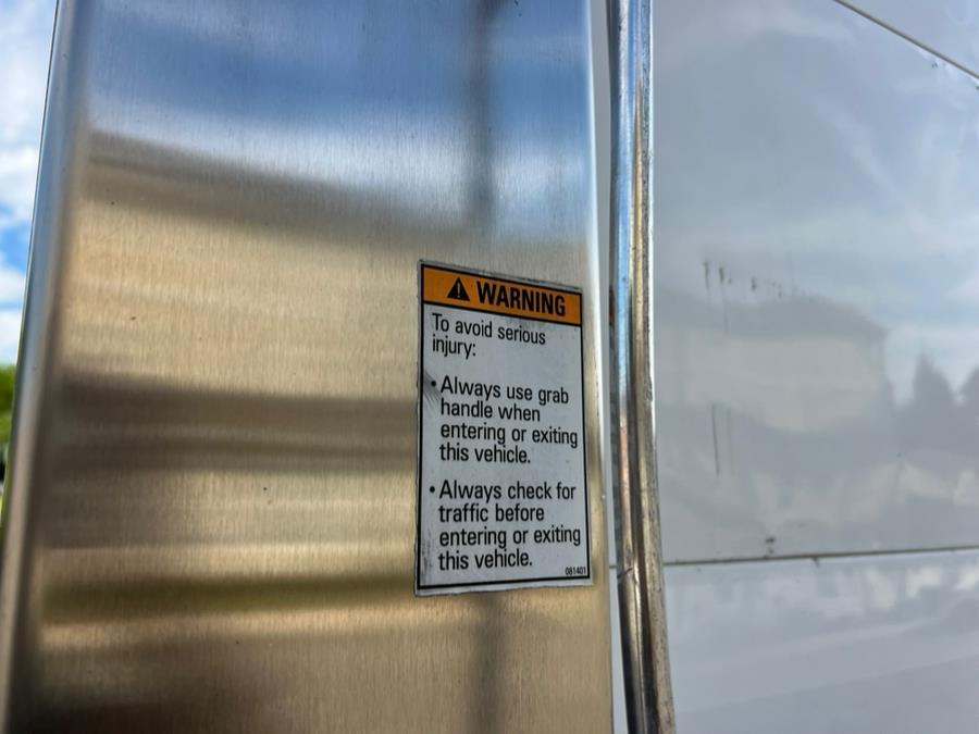 2017 Isuzu NQR 18FT MORGAN BOX/CARRIER SUPRA 560 REEFER, available for sale in Paterson, New Jersey | Speedway Motors LLC. Paterson, New Jersey 2017 Isuzu NQR 18FT MORGAN BOX/CARRIER SUPRA 560 REEFER, available for sale in Paterson, New Jersey | Speedway Motors LLC. Paterson, New Jersey