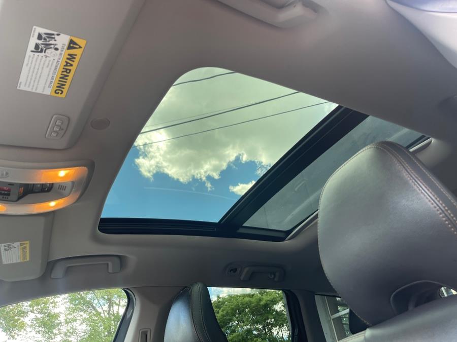 2017 Volvo XC60 T6 AWD Dynamic, available for sale in Bloomfield, Connecticut | AXA Car Sales and Repair LLC. Bloomfield, Connecticut 2017 Volvo XC60 T6 AWD Dynamic, available for sale in Bloomfield, Connecticut | AXA Car Sales and Repair LLC. Bloomfield, Connecticut