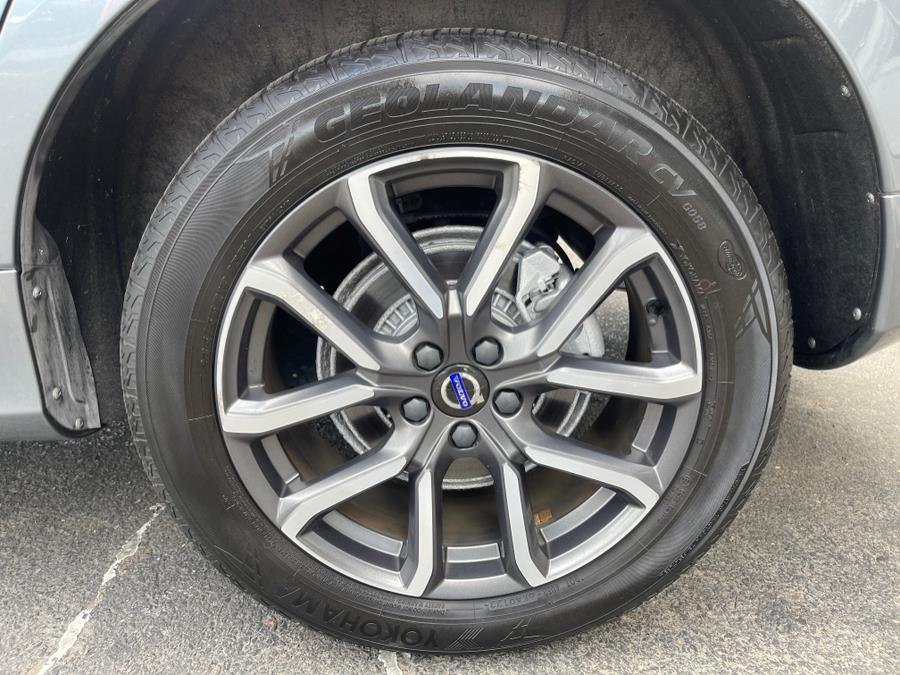 2017 Volvo XC60 T6 AWD Dynamic, available for sale in Bloomfield, Connecticut | AXA Car Sales and Repair LLC. Bloomfield, Connecticut 2017 Volvo XC60 T6 AWD Dynamic, available for sale in Bloomfield, Connecticut | AXA Car Sales and Repair LLC. Bloomfield, Connecticut