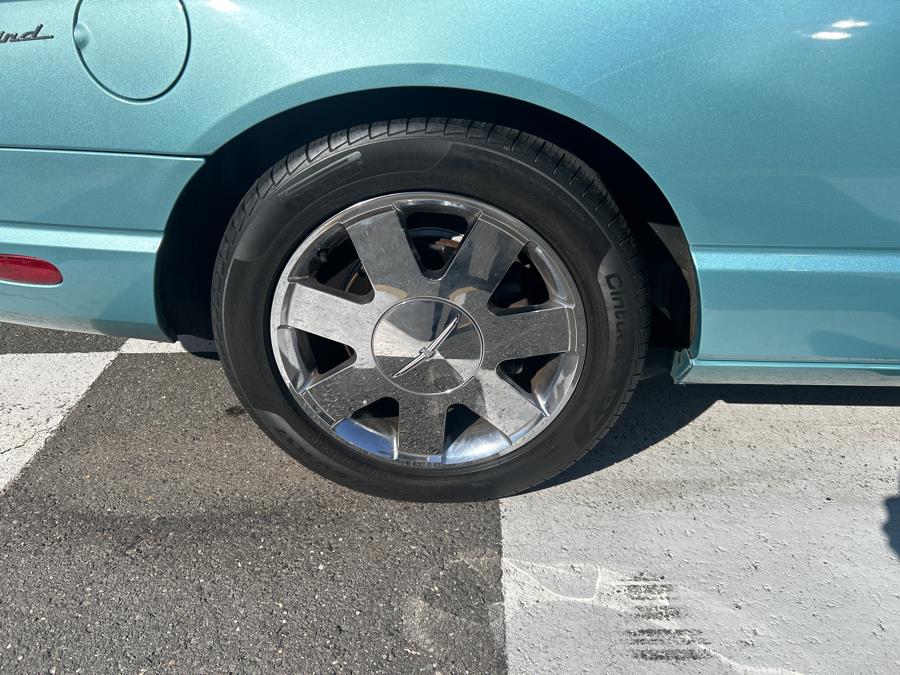 2002 Ford Thunderbird 2dr Conv w/Hardtop Premium, available for sale in Waterbury, Connecticut | National Auto Brokers, Inc.. Waterbury, Connecticut 2002 Ford Thunderbird 2dr Conv w/Hardtop Premium, available for sale in Waterbury, Connecticut | National Auto Brokers, Inc.. Waterbury, Connecticut