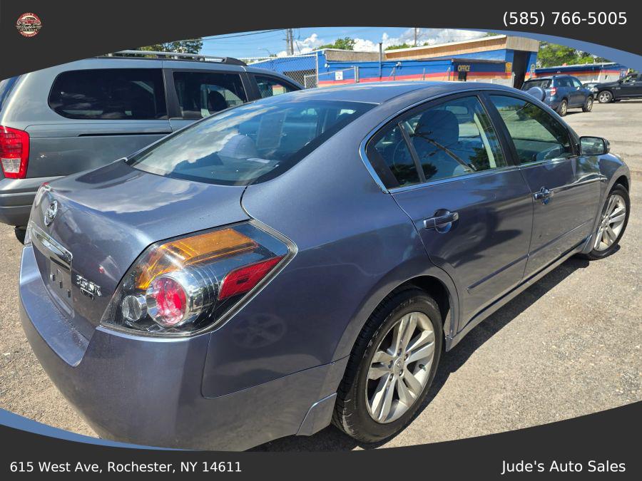 2011 Nissan Altima 3.5 SR Sedan 4D, available for sale in Wolcott, New York | Auto Hunter CNY. Wolcott, New York 2011 Nissan Altima 3.5 SR Sedan 4D, available for sale in Wolcott, New York | Auto Hunter CNY. Wolcott, New York