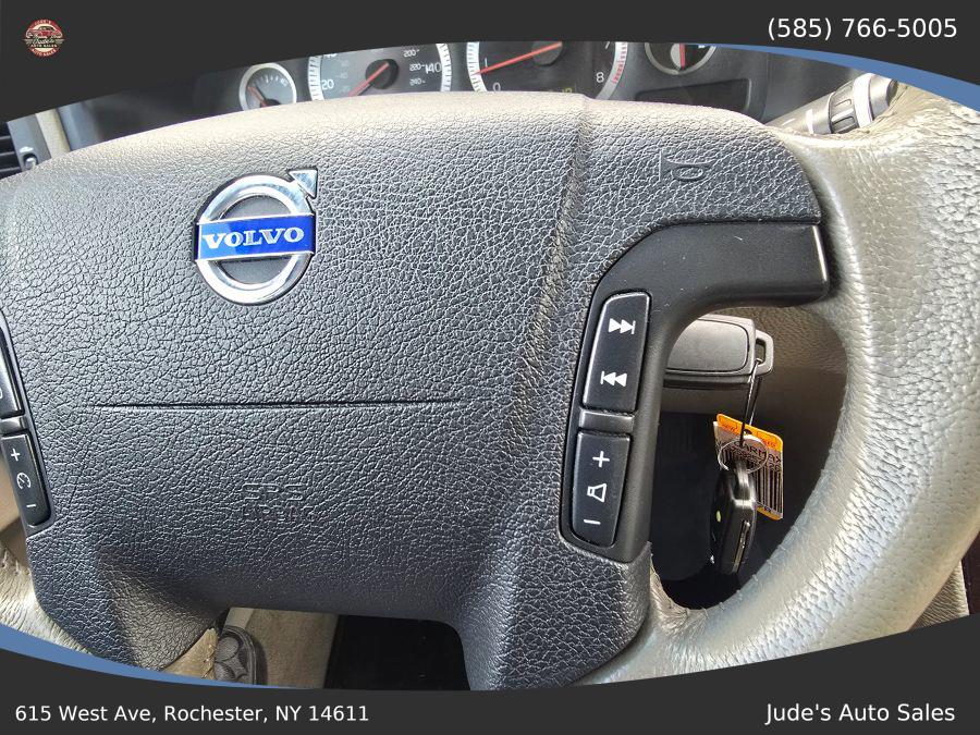 2007 Volvo Xc70 2.5T Wagon 4D, available for sale in Wolcott, New York | Auto Hunter CNY. Wolcott, New York 2007 Volvo Xc70 2.5T Wagon 4D, available for sale in Wolcott, New York | Auto Hunter CNY. Wolcott, New York
