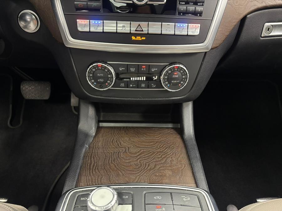 2015 Mercedes-Benz GL-Class 4MATIC 4dr GL 550, available for sale in Elizabeth, New Jersey | Dream Auto Group. Elizabeth, New Jersey 2015 Mercedes-Benz GL-Class 4MATIC 4dr GL 550, available for sale in Elizabeth, New Jersey | Dream Auto Group. Elizabeth, New Jersey