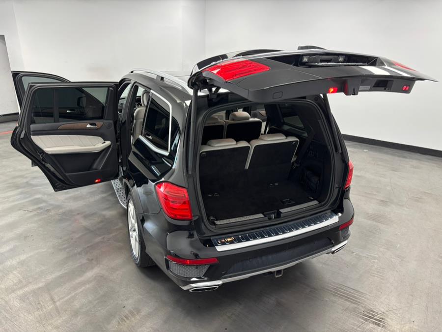 2015 Mercedes-Benz GL-Class 4MATIC 4dr GL 550, available for sale in Elizabeth, New Jersey | Dream Auto Group. Elizabeth, New Jersey 2015 Mercedes-Benz GL-Class 4MATIC 4dr GL 550, available for sale in Elizabeth, New Jersey | Dream Auto Group. Elizabeth, New Jersey