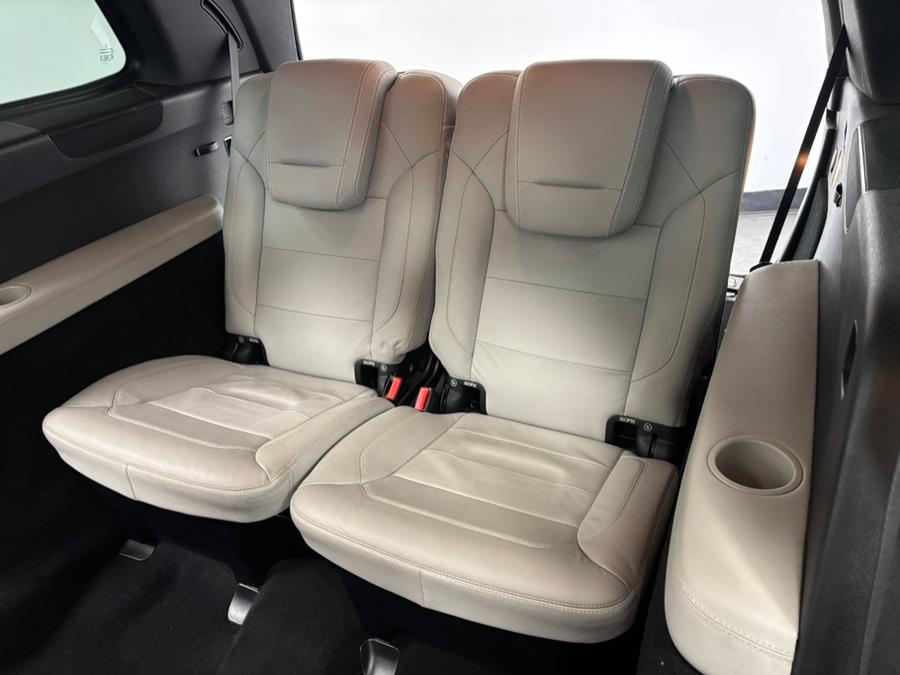 2015 Mercedes-Benz GL-Class 4MATIC 4dr GL 550, available for sale in Elizabeth, New Jersey | Dream Auto Group. Elizabeth, New Jersey 2015 Mercedes-Benz GL-Class 4MATIC 4dr GL 550, available for sale in Elizabeth, New Jersey | Dream Auto Group. Elizabeth, New Jersey