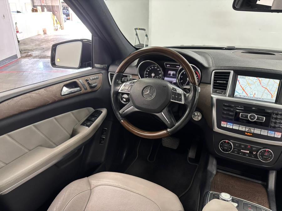 2015 Mercedes-Benz GL-Class 4MATIC 4dr GL 550, available for sale in Elizabeth, New Jersey | Dream Auto Group. Elizabeth, New Jersey 2015 Mercedes-Benz GL-Class 4MATIC 4dr GL 550, available for sale in Elizabeth, New Jersey | Dream Auto Group. Elizabeth, New Jersey