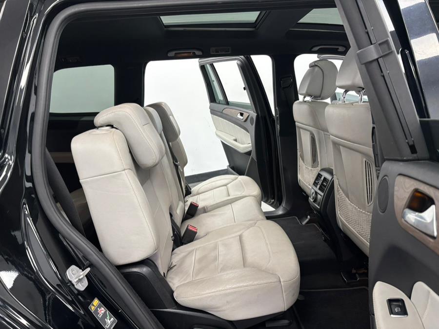 2015 Mercedes-Benz GL-Class 4MATIC 4dr GL 550, available for sale in Elizabeth, New Jersey | Dream Auto Group. Elizabeth, New Jersey 2015 Mercedes-Benz GL-Class 4MATIC 4dr GL 550, available for sale in Elizabeth, New Jersey | Dream Auto Group. Elizabeth, New Jersey