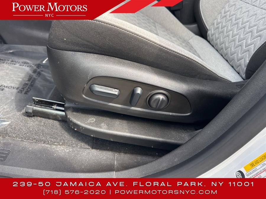 2022 Chevrolet Equinox LT, available for sale in Floral Park, New York | Shop Auto NY. Floral Park, New York 2022 Chevrolet Equinox LT, available for sale in Floral Park, New York | Shop Auto NY. Floral Park, New York