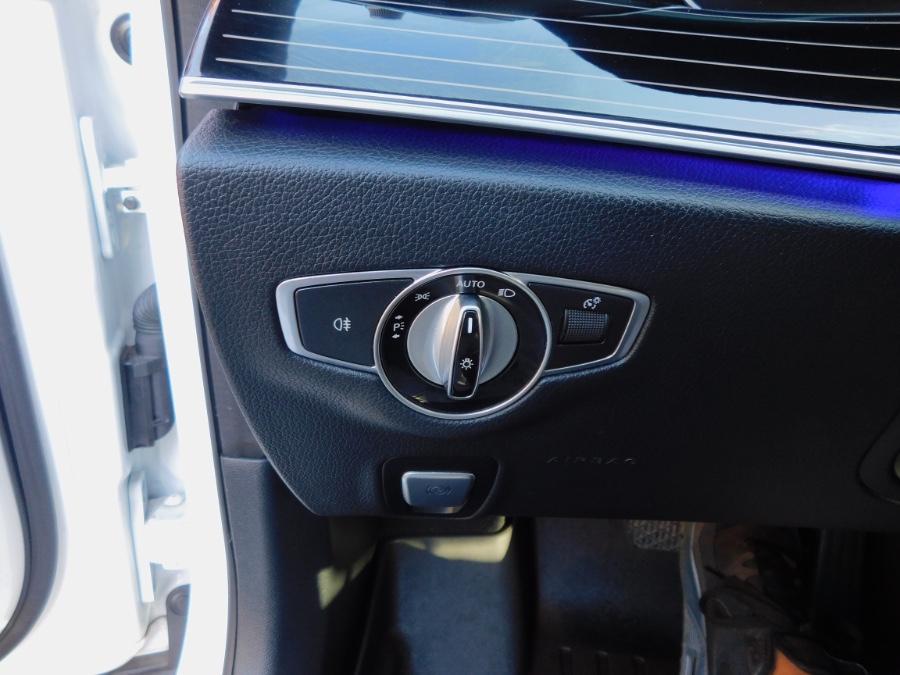 2019 Mercedes-Benz E-Class E 300 4MATIC Sedan, available for sale in Lodi, New Jersey | Soliman Motors. Lodi, New Jersey 2019 Mercedes-Benz E-Class E 300 4MATIC Sedan, available for sale in Lodi, New Jersey | Soliman Motors. Lodi, New Jersey