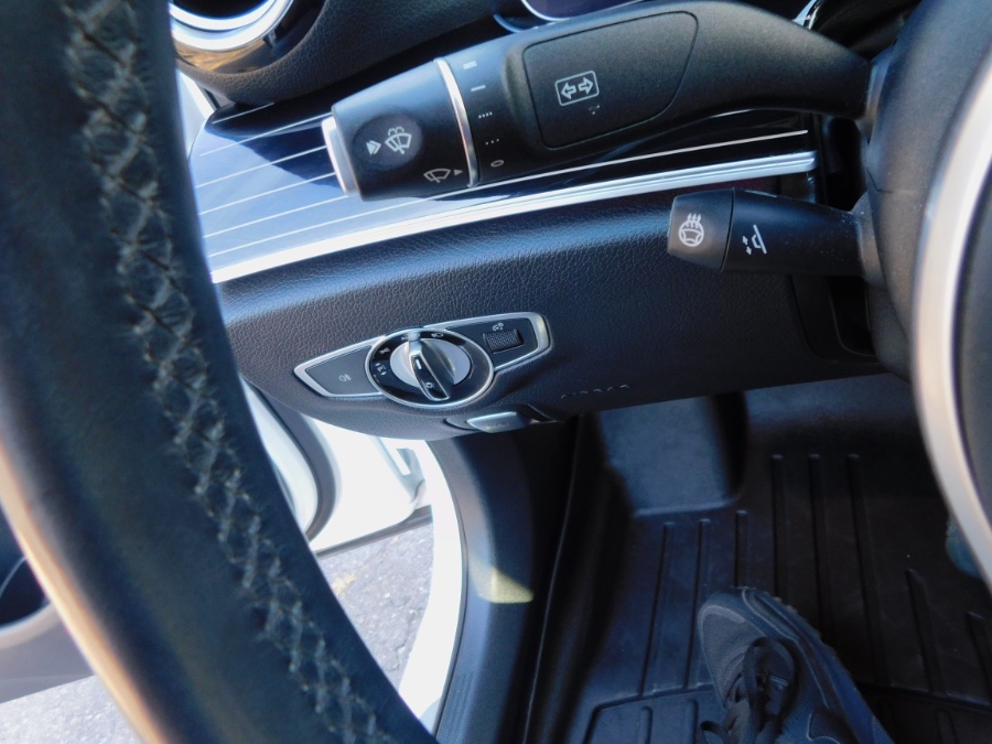 2019 Mercedes-Benz E-Class E 300 4MATIC Sedan, available for sale in Lodi, New Jersey | Soliman Motors. Lodi, New Jersey 2019 Mercedes-Benz E-Class E 300 4MATIC Sedan, available for sale in Lodi, New Jersey | Soliman Motors. Lodi, New Jersey
