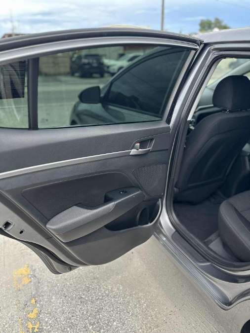 2019 Hyundai Elantra SEL Auto, available for sale in Orlando, Florida | Mickeys Driver Mart. Orlando, Florida 2019 Hyundai Elantra SEL Auto, available for sale in Orlando, Florida | Mickeys Driver Mart. Orlando, Florida