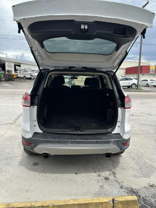 2016 Ford Escape 4WD 4dr SE, available for sale in Orlando, Florida | Mickeys Driver Mart. Orlando, Florida 2016 Ford Escape 4WD 4dr SE, available for sale in Orlando, Florida | Mickeys Driver Mart. Orlando, Florida