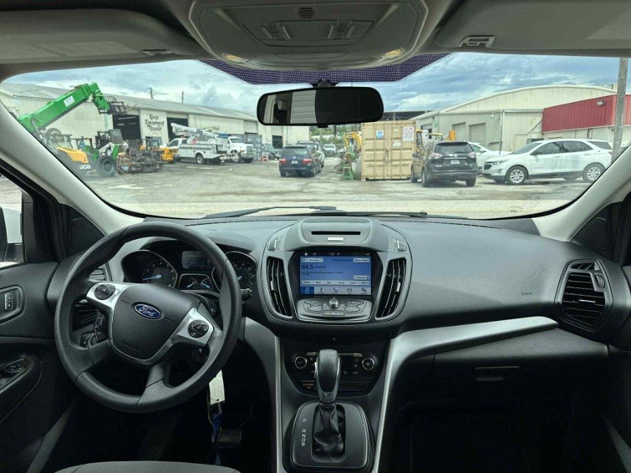 2016 Ford Escape 4WD 4dr SE, available for sale in Orlando, Florida | Mickeys Driver Mart. Orlando, Florida 2016 Ford Escape 4WD 4dr SE, available for sale in Orlando, Florida | Mickeys Driver Mart. Orlando, Florida