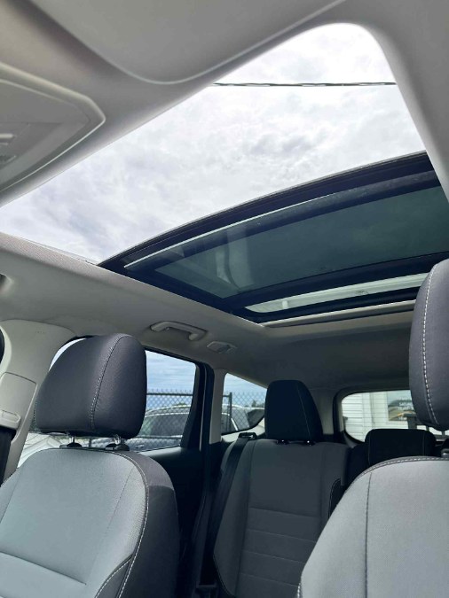 2016 Ford Escape 4WD 4dr SE, available for sale in Orlando, Florida | Mickeys Driver Mart. Orlando, Florida 2016 Ford Escape 4WD 4dr SE, available for sale in Orlando, Florida | Mickeys Driver Mart. Orlando, Florida