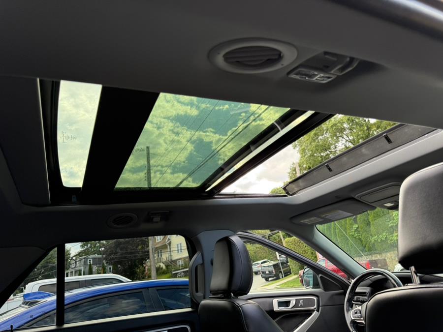 2022 Ford Explorer XLT 4WD, available for sale in Port Chester, New York | JC Lopez Auto Sales Corp. Port Chester, New York 2022 Ford Explorer XLT 4WD, available for sale in Port Chester, New York | JC Lopez Auto Sales Corp. Port Chester, New York