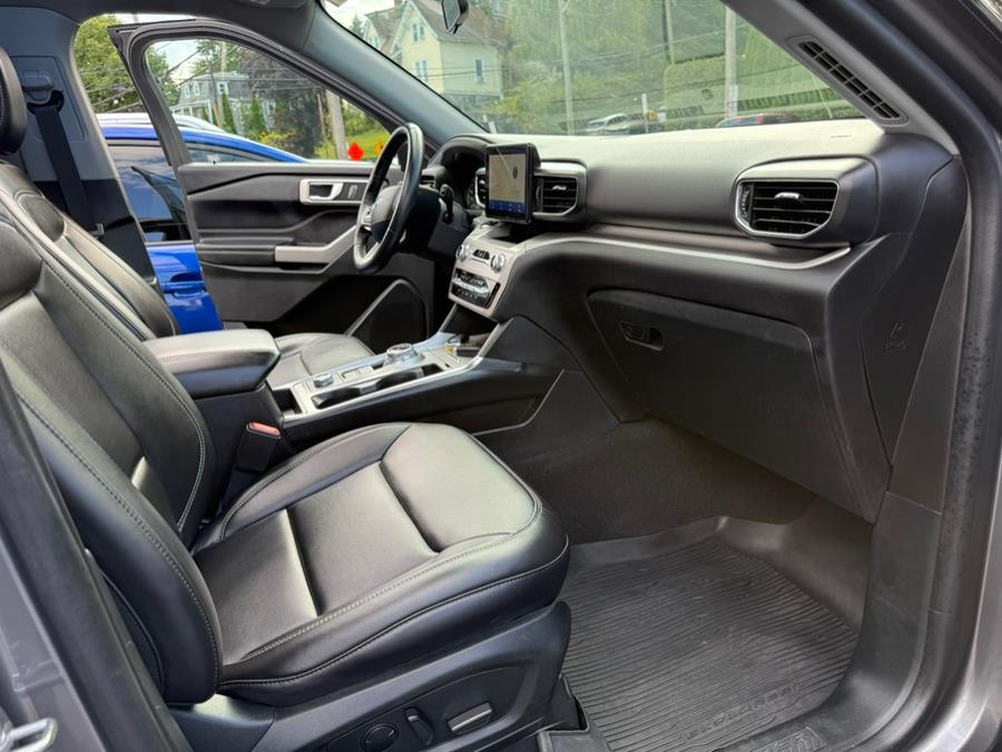 2022 Ford Explorer XLT 4WD, available for sale in Port Chester, New York | JC Lopez Auto Sales Corp. Port Chester, New York 2022 Ford Explorer XLT 4WD, available for sale in Port Chester, New York | JC Lopez Auto Sales Corp. Port Chester, New York