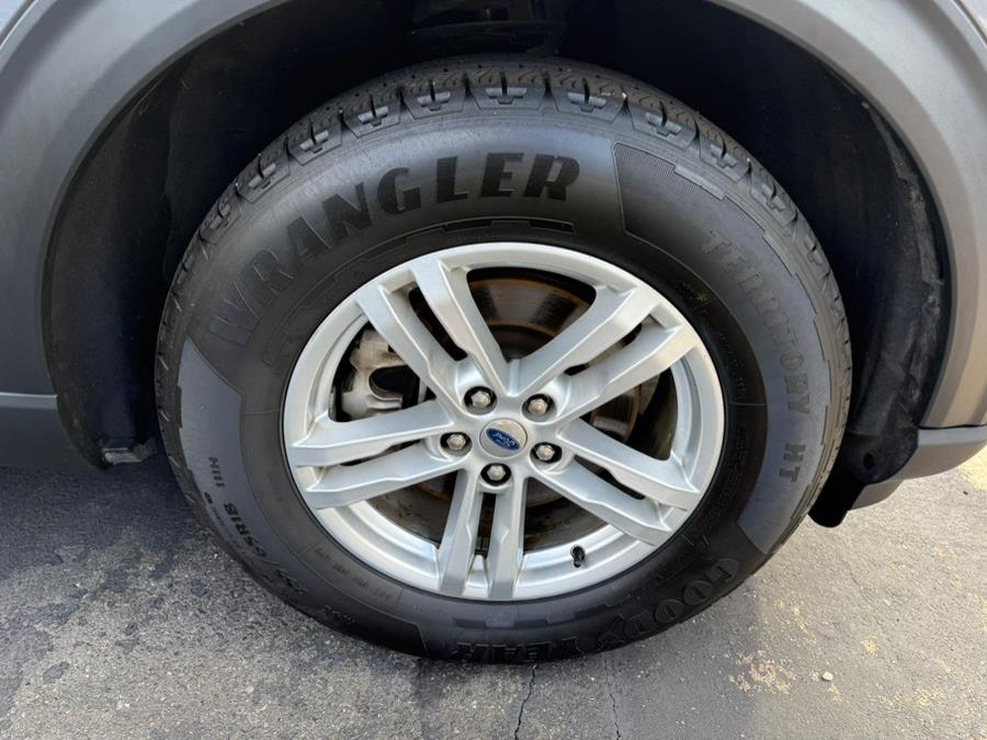 2022 Ford Explorer XLT 4WD, available for sale in Port Chester, New York | JC Lopez Auto Sales Corp. Port Chester, New York 2022 Ford Explorer XLT 4WD, available for sale in Port Chester, New York | JC Lopez Auto Sales Corp. Port Chester, New York