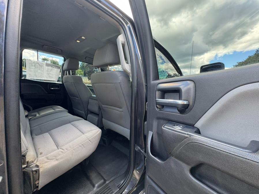 2016 GMC Sierra 2500HD 4WD Double Cab 144.2", available for sale in Waterbury, Connecticut | Platinum Auto Care. Waterbury, Connecticut 2016 GMC Sierra 2500HD 4WD Double Cab 144.2", available for sale in Waterbury, Connecticut | Platinum Auto Care. Waterbury, Connecticut