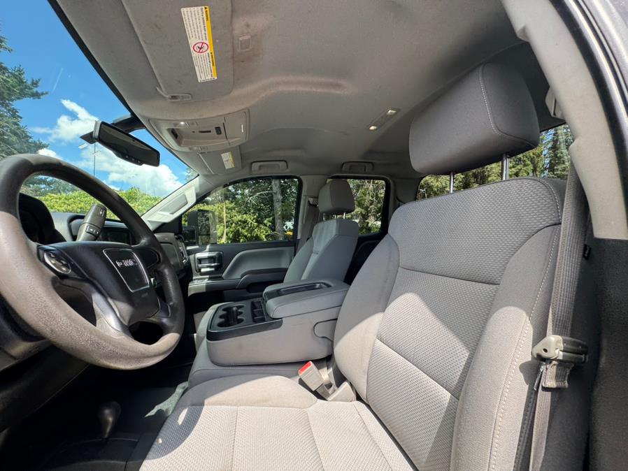 2016 GMC Sierra 2500HD 4WD Double Cab 144.2", available for sale in Waterbury, Connecticut | Platinum Auto Care. Waterbury, Connecticut 2016 GMC Sierra 2500HD 4WD Double Cab 144.2", available for sale in Waterbury, Connecticut | Platinum Auto Care. Waterbury, Connecticut