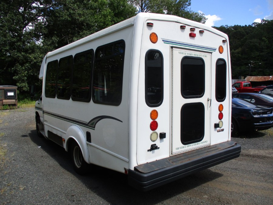2016 Ford Econoline Commercial Cutaway E-350 Bus / Van, available for sale in Meriden, Connecticut | Cos Central Auto. Meriden, Connecticut 2016 Ford Econoline Commercial Cutaway E-350 Bus / Van, available for sale in Meriden, Connecticut | Cos Central Auto. Meriden, Connecticut