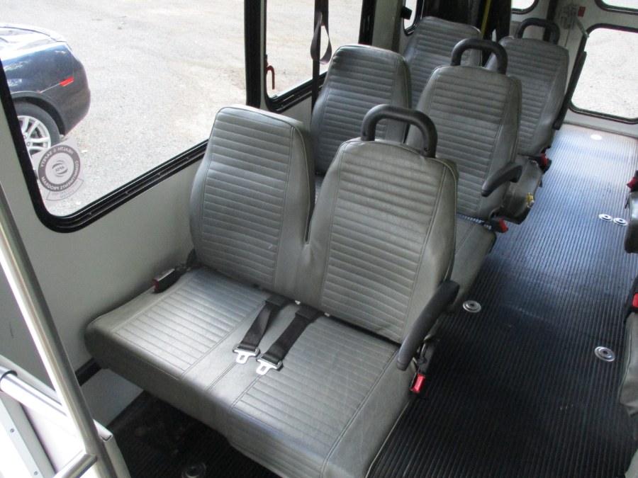 2016 Ford Econoline Commercial Cutaway E-350 Bus / Van, available for sale in Meriden, Connecticut | Cos Central Auto. Meriden, Connecticut 2016 Ford Econoline Commercial Cutaway E-350 Bus / Van, available for sale in Meriden, Connecticut | Cos Central Auto. Meriden, Connecticut