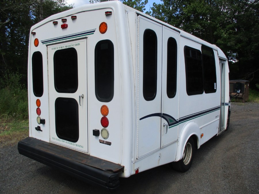 2016 Ford Econoline Commercial Cutaway E-350 Bus / Van, available for sale in Meriden, Connecticut | Cos Central Auto. Meriden, Connecticut 2016 Ford Econoline Commercial Cutaway E-350 Bus / Van, available for sale in Meriden, Connecticut | Cos Central Auto. Meriden, Connecticut