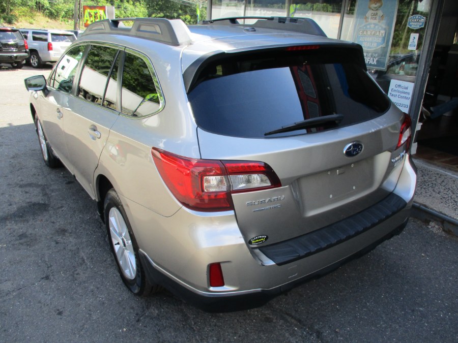 2015 Subaru Outback 4dr Wgn 2.5i Premium PZEV, available for sale in Meriden, Connecticut | Cos Central Auto. Meriden, Connecticut 2015 Subaru Outback 4dr Wgn 2.5i Premium PZEV, available for sale in Meriden, Connecticut | Cos Central Auto. Meriden, Connecticut