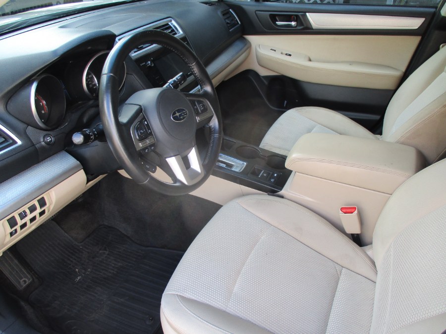2015 Subaru Outback 4dr Wgn 2.5i Premium PZEV, available for sale in Meriden, Connecticut | Cos Central Auto. Meriden, Connecticut 2015 Subaru Outback 4dr Wgn 2.5i Premium PZEV, available for sale in Meriden, Connecticut | Cos Central Auto. Meriden, Connecticut